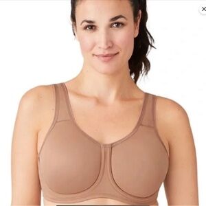 NWOT Wacoal 38D Simone Sports Bra 855170